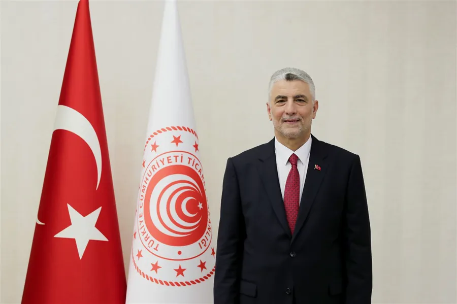 Ticaret Bakanı Bolat Şam'da Suriyeli Yetkililerle Görüştü ve Fuarın Açılışına Katıldı