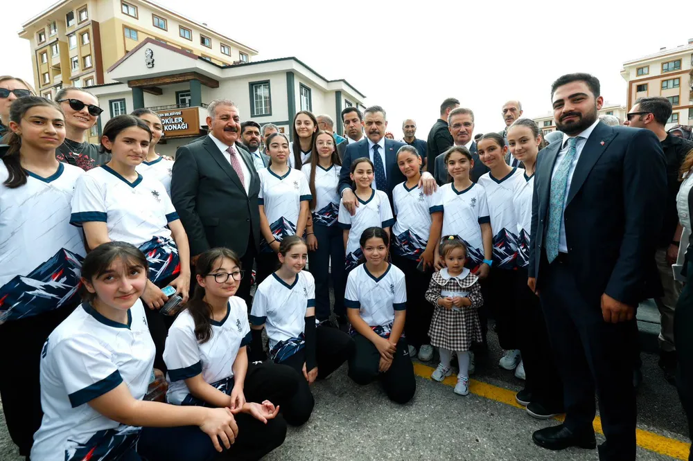 İçişleri Bakanı Çiftçi 81 İlde Okul Çevrelerinde Güvenlik Tedbirlerini Artırdı